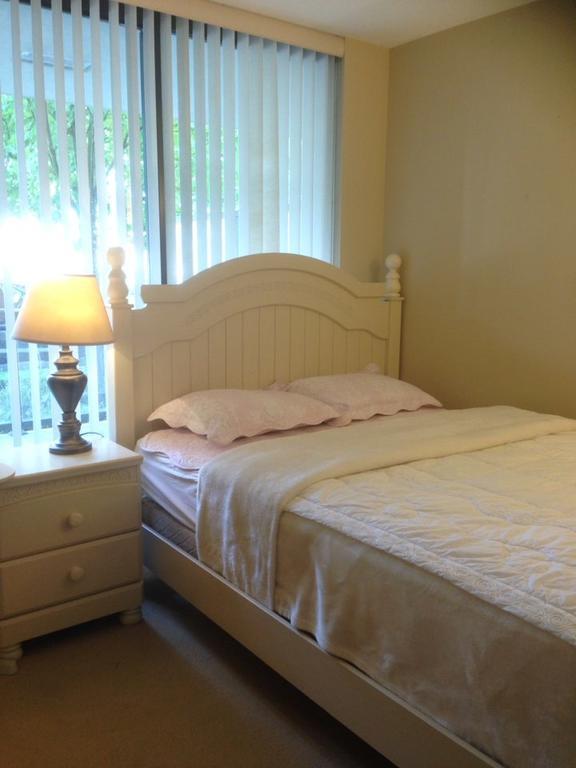 Jj Vancouver Guest House ริชมอนด์ ภายนอก รูปภาพ